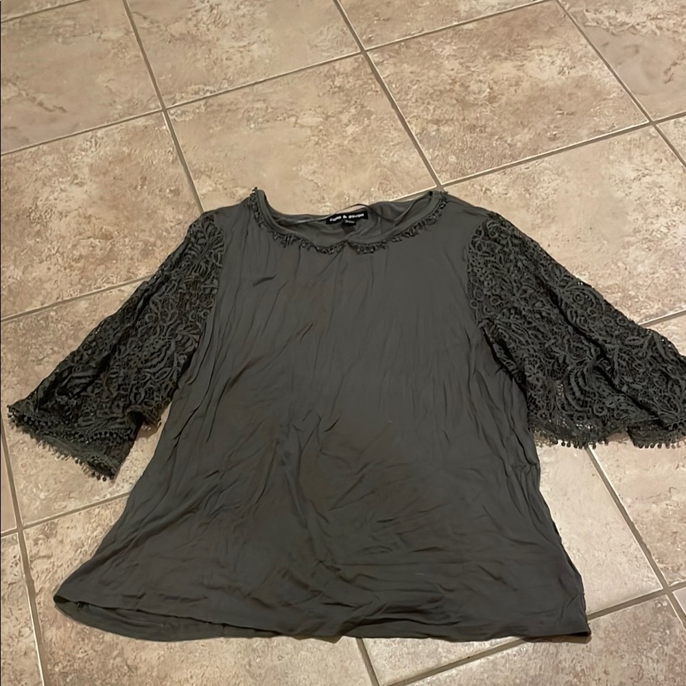 Women’s Gray Lace Sleeve Blouse - Cable & Gauge